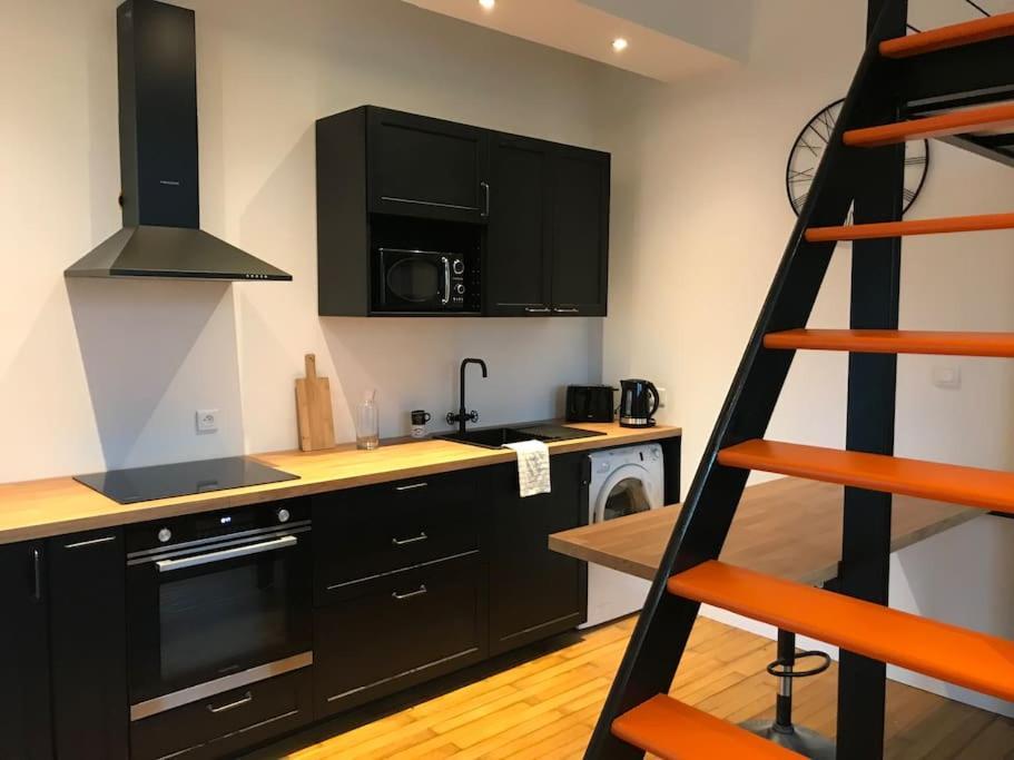 Studio - Mezzanine - Style Loft Industriel Brindas Екстериор снимка