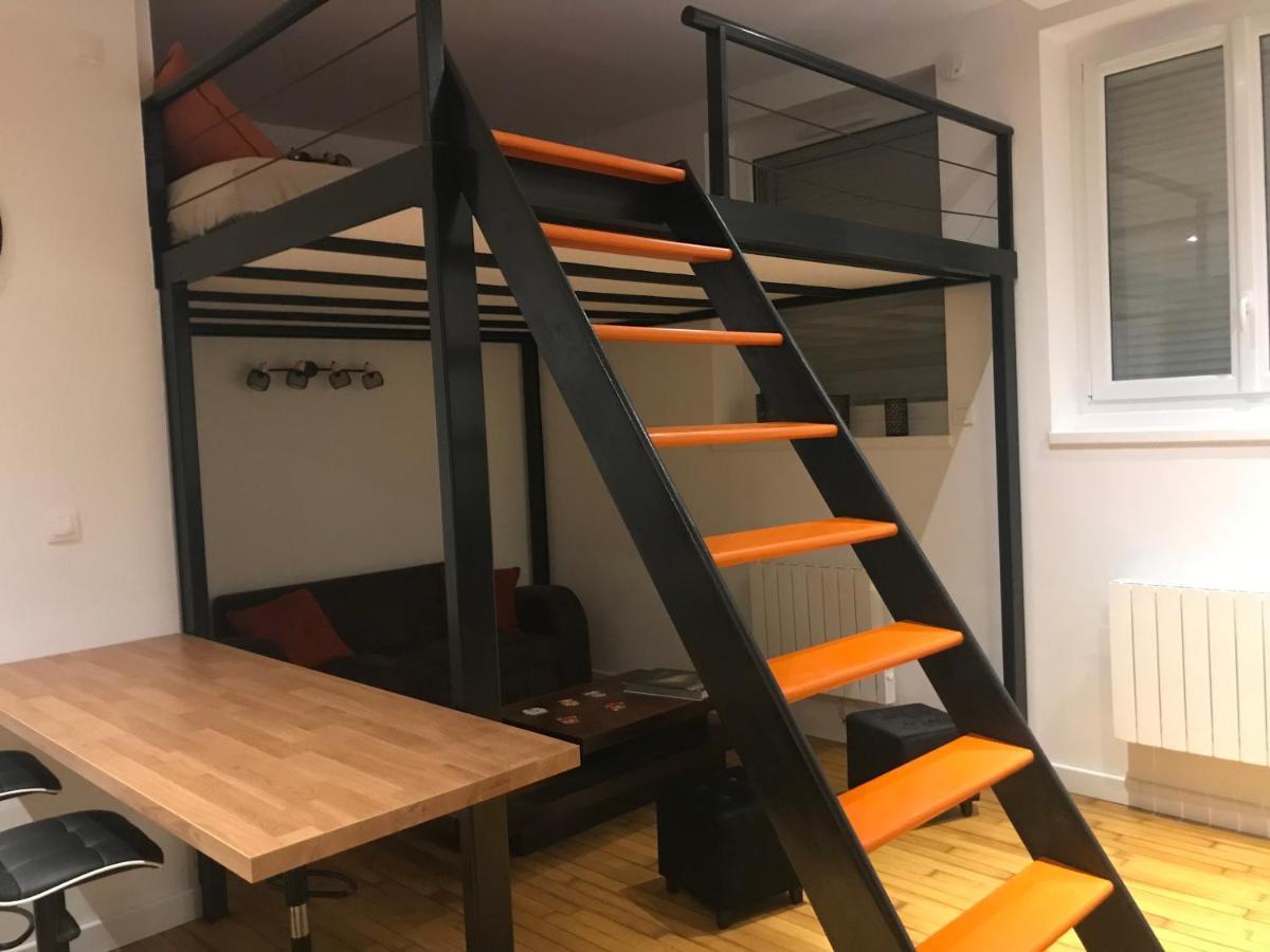 Studio - Mezzanine - Style Loft Industriel Brindas Екстериор снимка