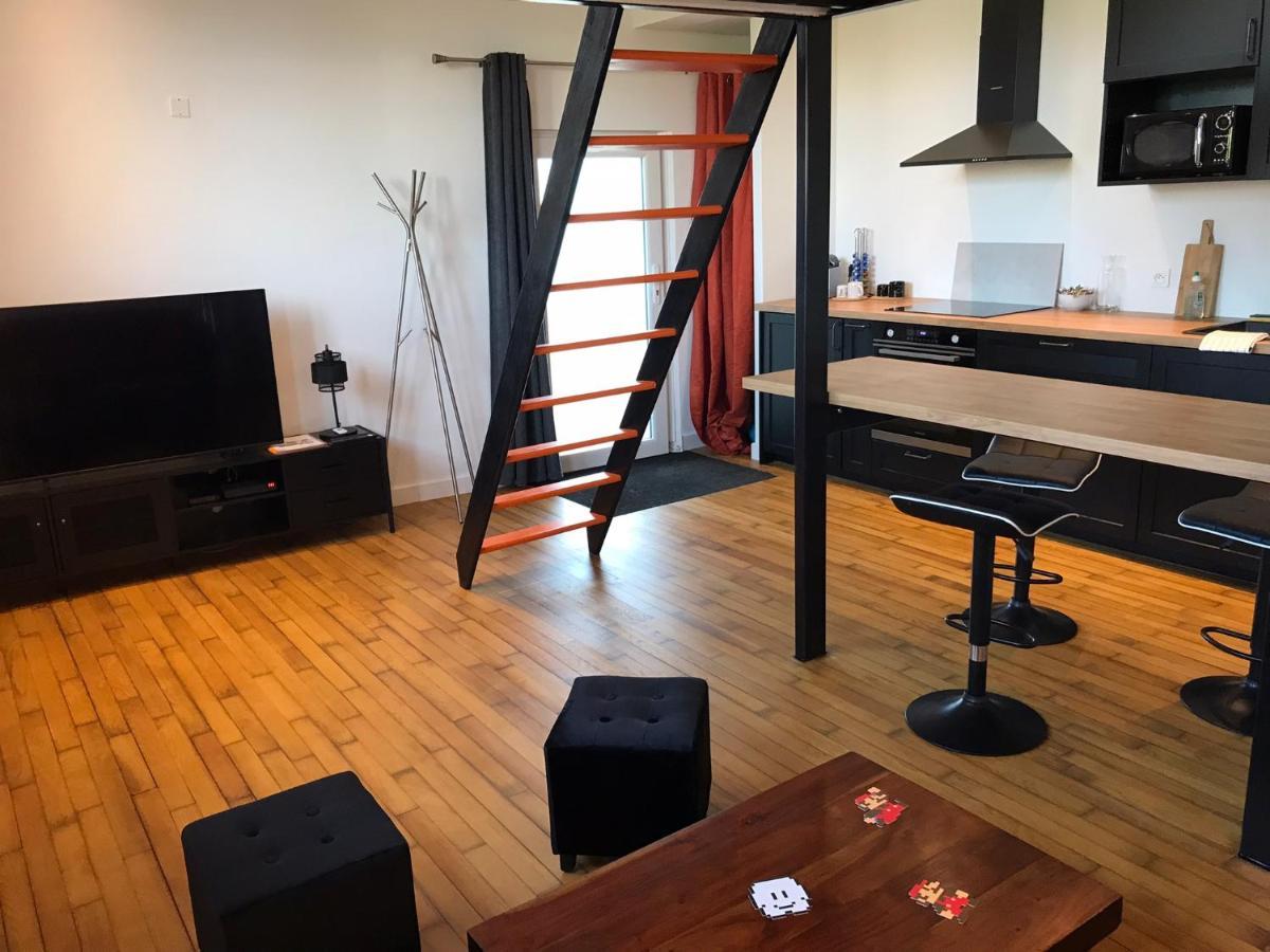 Studio - Mezzanine - Style Loft Industriel Brindas Екстериор снимка